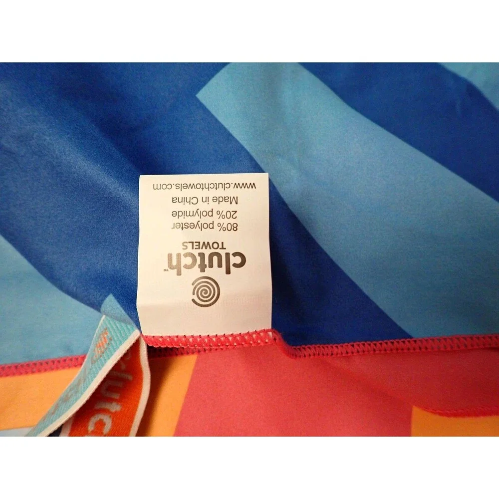 NWT Clutch Towels Beach Towel Quick-Dry Reversible Carry Loop Compact Swim Sand